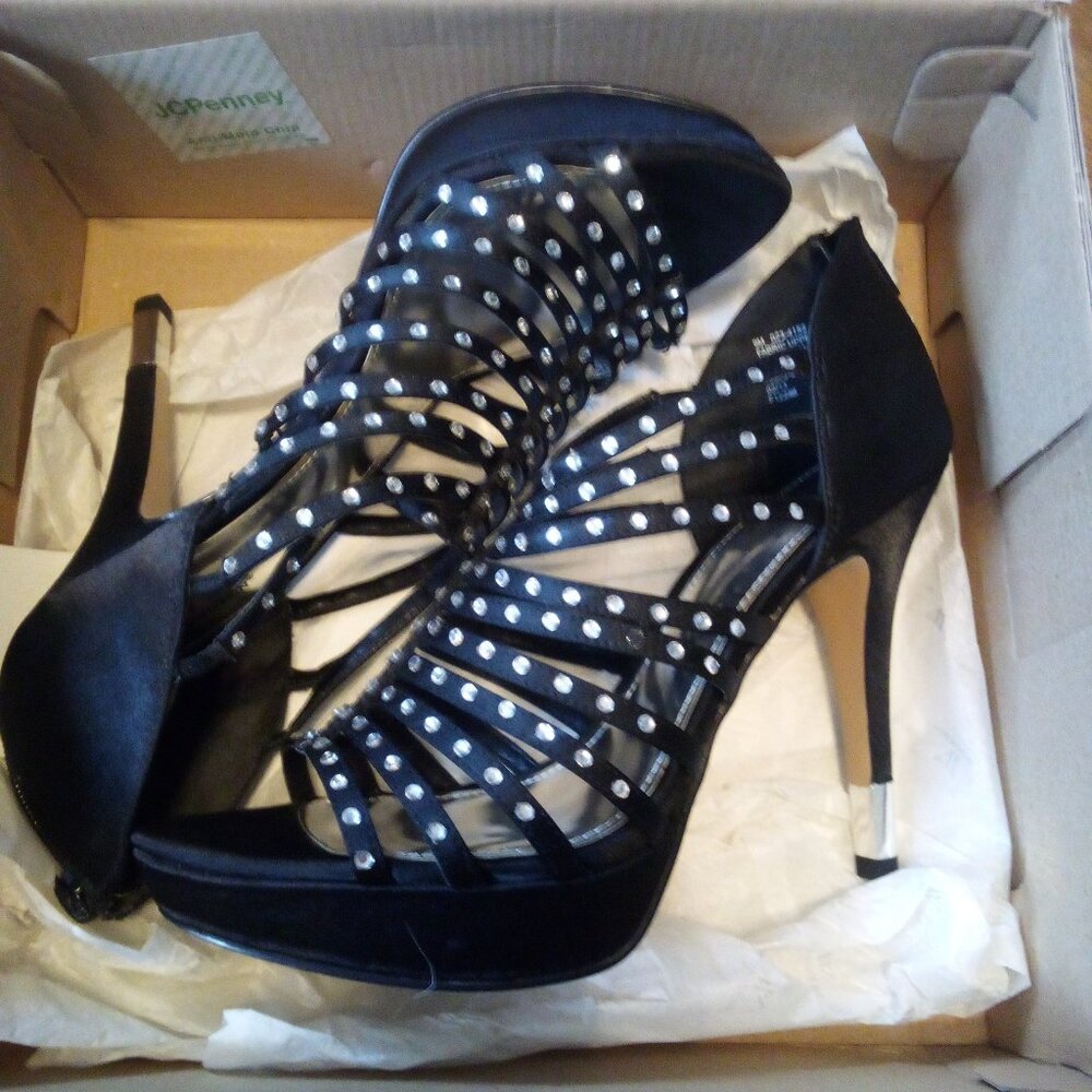 Rhinestone heals